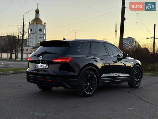 Черный Фольксваген Туарег, объемом двигателя 2.97 л и пробегом 165 тыс. км за 39900 $, фото 10 на Automoto.ua