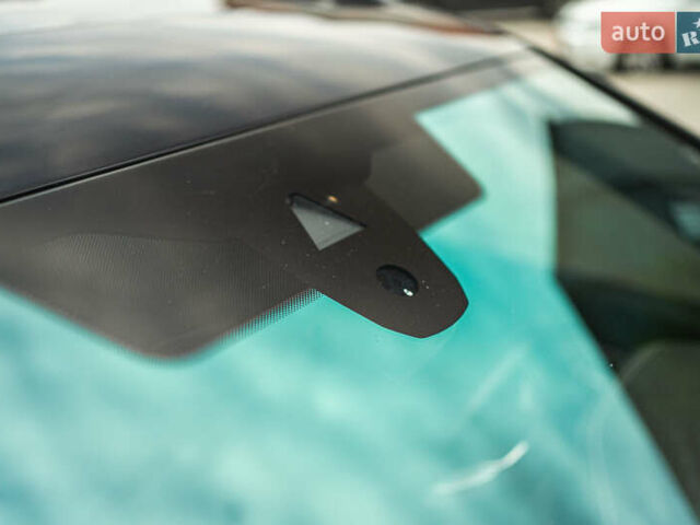 Черный Фольксваген Туарег, объемом двигателя 3.96 л и пробегом 170 тыс. км за 57777 $, фото 41 на Automoto.ua