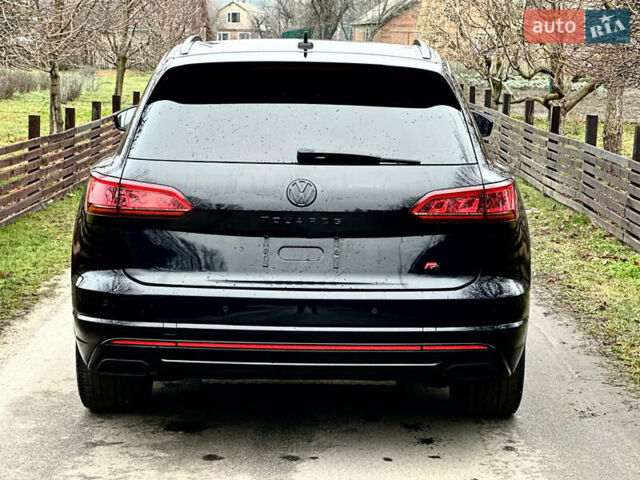 Черный Фольксваген Туарег, объемом двигателя 3 л и пробегом 115 тыс. км за 45500 $, фото 12 на Automoto.ua