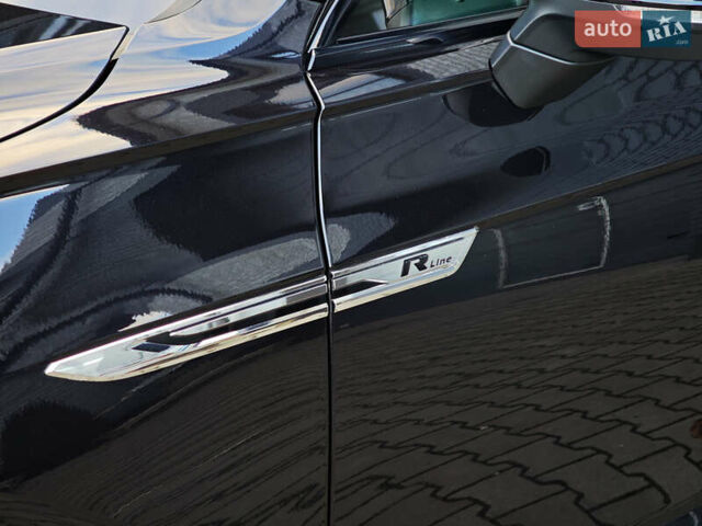 Черный Фольксваген Туарег, объемом двигателя 2.97 л и пробегом 108 тыс. км за 57499 $, фото 13 на Automoto.ua