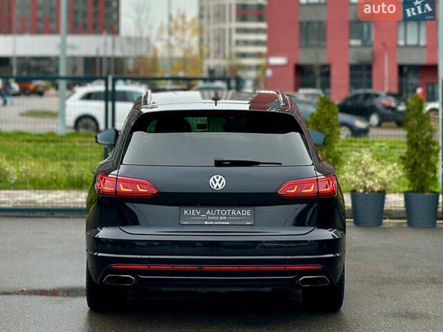 Черный Фольксваген Туарег, объемом двигателя 3 л и пробегом 141 тыс. км за 48500 $, фото 9 на Automoto.ua