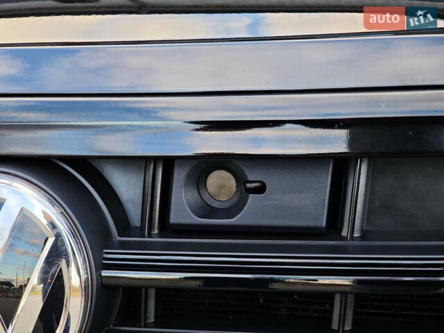 Черный Фольксваген Туарег, объемом двигателя 2.97 л и пробегом 108 тыс. км за 57499 $, фото 11 на Automoto.ua