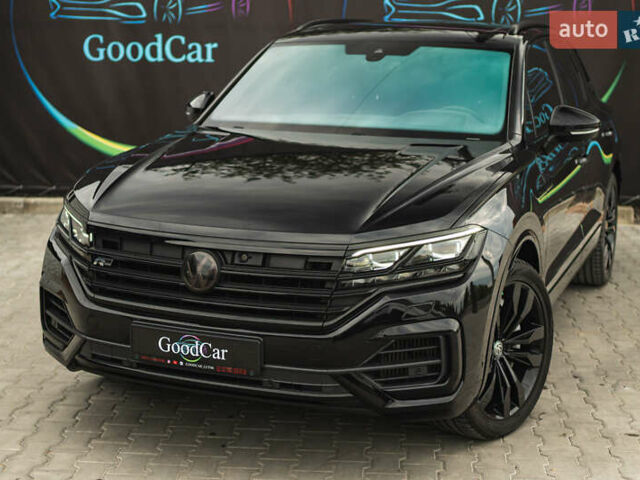 Черный Фольксваген Туарег, объемом двигателя 3.96 л и пробегом 170 тыс. км за 57777 $, фото 10 на Automoto.ua