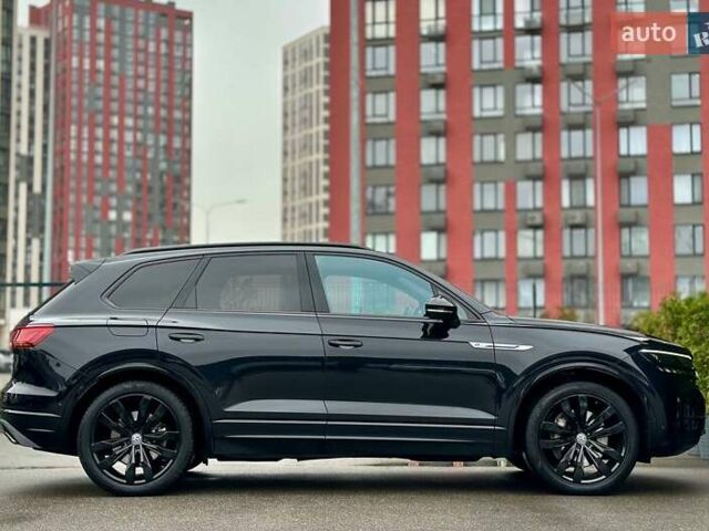 Черный Фольксваген Туарег, объемом двигателя 3 л и пробегом 141 тыс. км за 48500 $, фото 7 на Automoto.ua