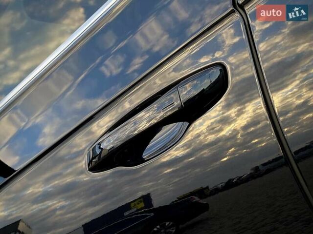 Черный Фольксваген Туарег, объемом двигателя 2.97 л и пробегом 130 тыс. км за 46500 $, фото 27 на Automoto.ua