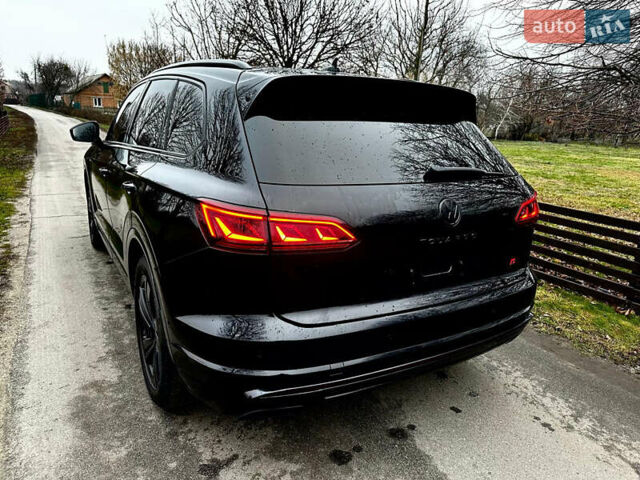 Черный Фольксваген Туарег, объемом двигателя 3 л и пробегом 115 тыс. км за 45500 $, фото 18 на Automoto.ua