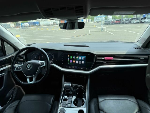 Черный Фольксваген Туарег, объемом двигателя 3 л и пробегом 163 тыс. км за 40000 $, фото 13 на Automoto.ua