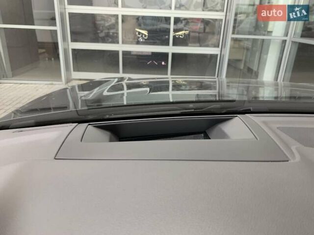 Черный Фольксваген Туарег, объемом двигателя 2.97 л и пробегом 77 тыс. км за 51000 $, фото 24 на Automoto.ua