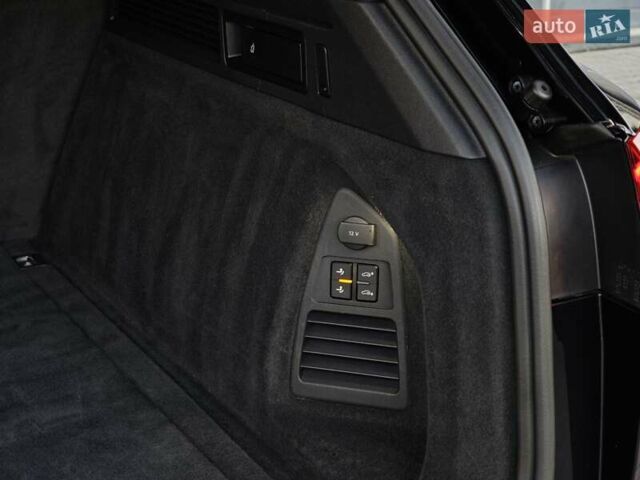 Черный Фольксваген Туарег, объемом двигателя 2.97 л и пробегом 108 тыс. км за 57499 $, фото 69 на Automoto.ua