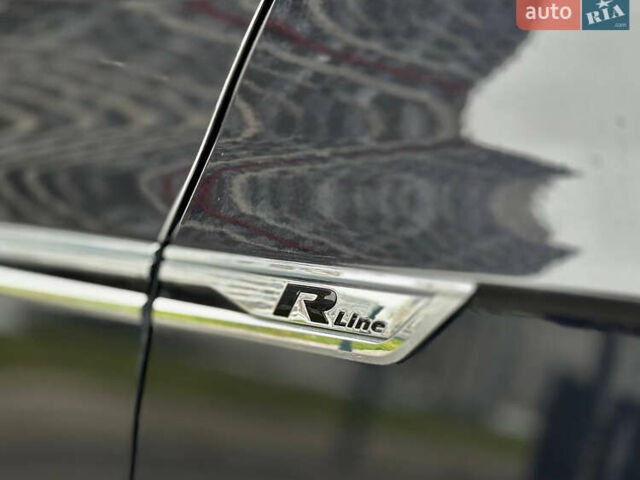 Черный Фольксваген Туарег, объемом двигателя 3 л и пробегом 141 тыс. км за 48500 $, фото 18 на Automoto.ua