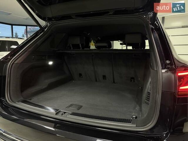 Черный Фольксваген Туарег, объемом двигателя 2.97 л и пробегом 123 тыс. км за 49900 $, фото 59 на Automoto.ua