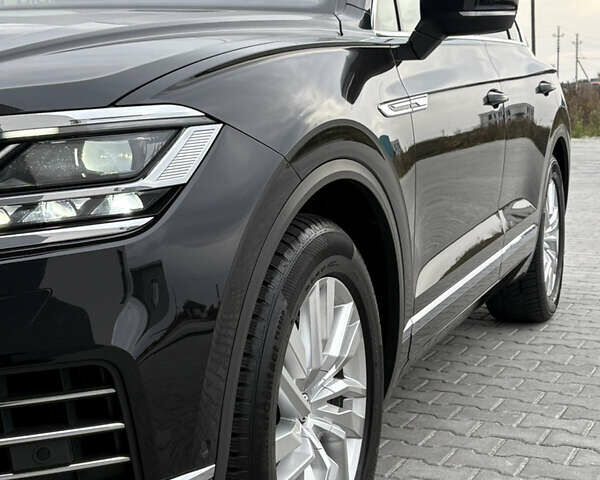 Черный Фольксваген Туарег, объемом двигателя 3 л и пробегом 188 тыс. км за 44555 $, фото 23 на Automoto.ua