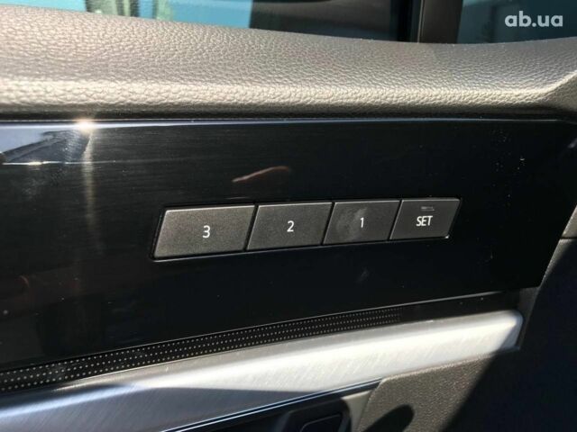 Чорний Фольксваген Туарег, об'ємом двигуна 3 л та пробігом 119 тис. км за 49990 $, фото 12 на Automoto.ua