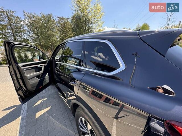 Черный Фольксваген Туарег, объемом двигателя 2.97 л и пробегом 194 тыс. км за 48200 $, фото 26 на Automoto.ua