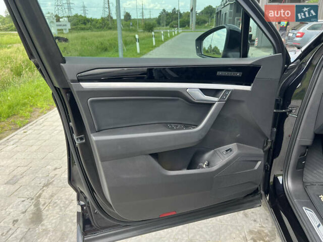 Черный Фольксваген Туарег, объемом двигателя 2.97 л и пробегом 121 тыс. км за 49800 $, фото 17 на Automoto.ua