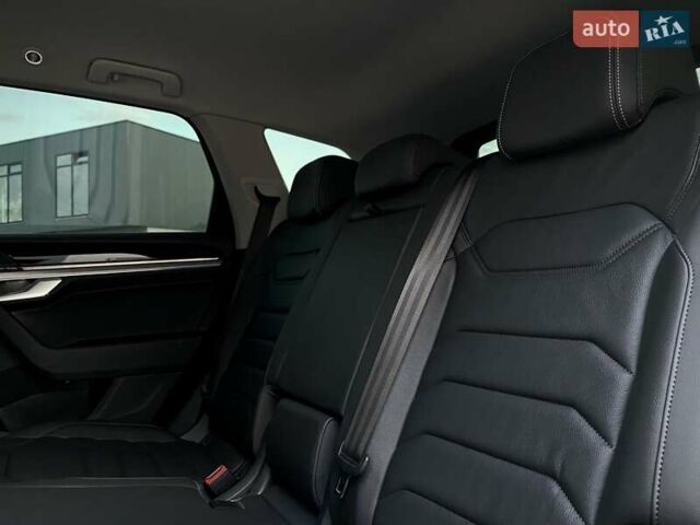 Черный Фольксваген Туарег, объемом двигателя 2.97 л и пробегом 130 тыс. км за 46999 $, фото 53 на Automoto.ua