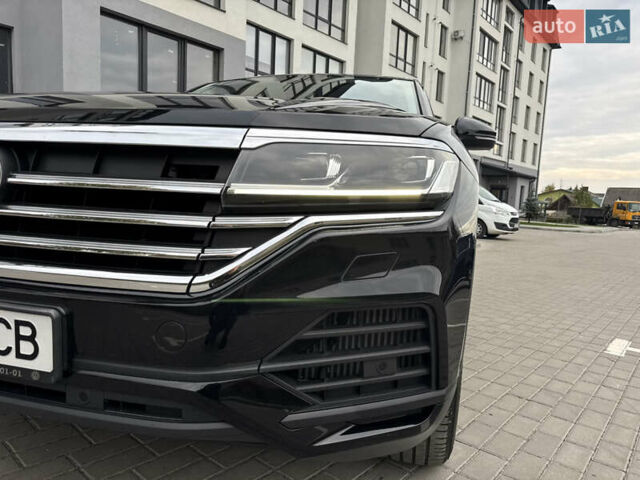 Фольксваген Туарег 2019 в Дубно на Automoto.ua Черный Фольксваген Туарег, объемом двигателя 3 л и пробегом 48 тыс. км за 43500 $, фото 19 на Automoto.ua