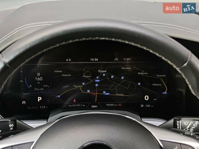 Черный Фольксваген Туарег, объемом двигателя 2.97 л и пробегом 98 тыс. км за 59980 $, фото 40 на Automoto.ua