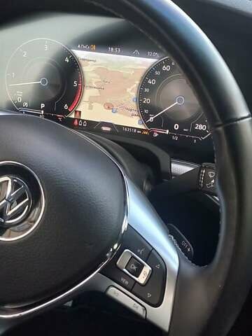 Черный Фольксваген Туарег, объемом двигателя 2.97 л и пробегом 163 тыс. км за 51500 $, фото 18 на Automoto.ua