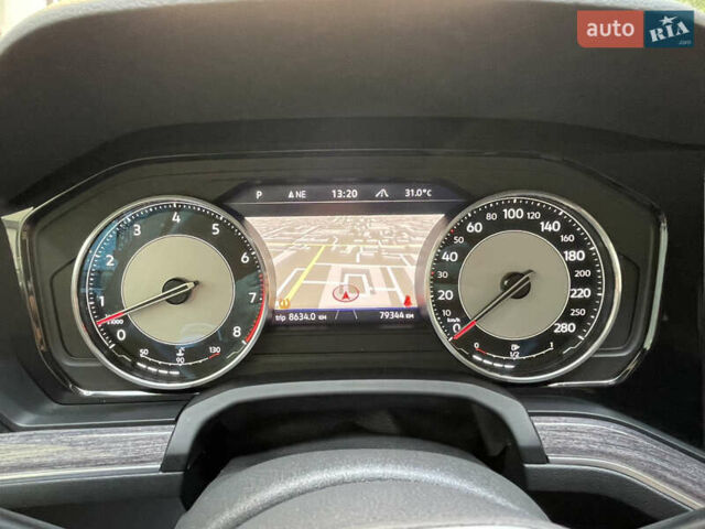 Черный Фольксваген Туарег, объемом двигателя 3 л и пробегом 80 тыс. км за 50000 $, фото 25 на Automoto.ua