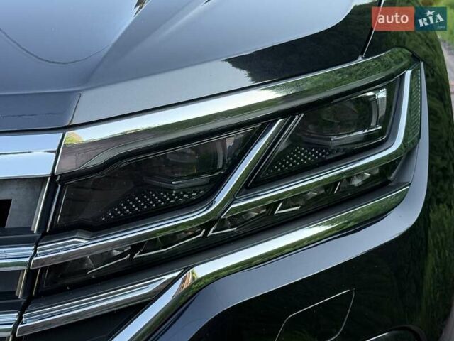 Черный Фольксваген Туарег, объемом двигателя 2.97 л и пробегом 79 тыс. км за 59400 $, фото 69 на Automoto.ua