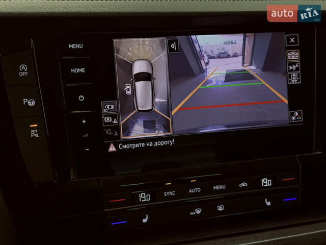 Черный Фольксваген Туарег, объемом двигателя 2.97 л и пробегом 100 тыс. км за 51999 $, фото 29 на Automoto.ua