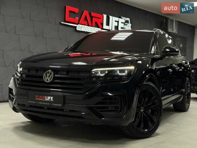 Чорний Фольксваген Туарег, об'ємом двигуна 3.96 л та пробігом 138 тис. км за 64500 $, фото 3 на Automoto.ua