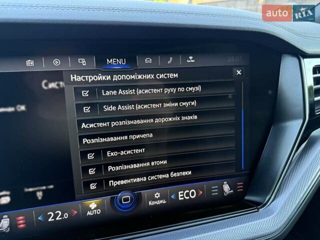 Черный Фольксваген Туарег, объемом двигателя 2.97 л и пробегом 79 тыс. км за 59400 $, фото 79 на Automoto.ua