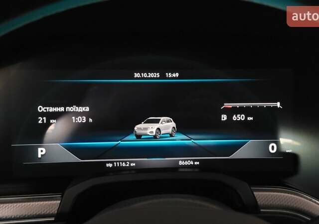 Чорний Фольксваген Туарег, об'ємом двигуна 3 л та пробігом 86 тис. км за 56900 $, фото 26 на Automoto.ua