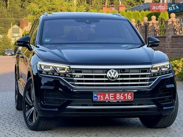 Черный Фольксваген Туарег, объемом двигателя 2.97 л и пробегом 79 тыс. км за 59400 $, фото 116 на Automoto.ua