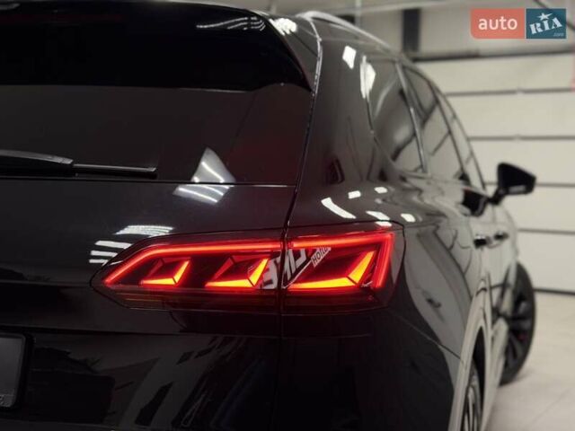 Чорний Фольксваген Туарег, об'ємом двигуна 3.96 л та пробігом 138 тис. км за 64500 $, фото 12 на Automoto.ua