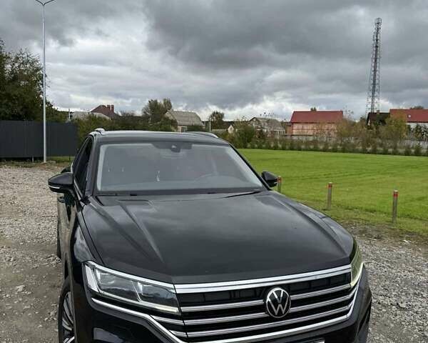Фольксваген Туарег 2020 у Борисполе на Automoto.ua Чорний Фольксваген Туарег, об'ємом двигуна 3 л та пробігом 193 тис. км за 39900 $, фото 6 на Automoto.ua