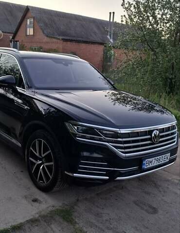 Фольксваген Туарег 2020 у Ахтырке на Automoto.ua Чорний Фольксваген Туарег, об'ємом двигуна 2.97 л та пробігом 150 тис. км за 52700 $, фото 24 на Automoto.ua