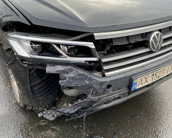 Черный Фольксваген Туарег, объемом двигателя 2.97 л и пробегом 49 тыс. км за 49800 $, фото 19 на Automoto.ua