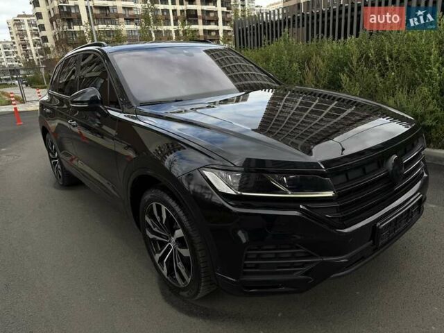 Черный Фольксваген Туарег, объемом двигателя 3 л и пробегом 101 тыс. км за 49200 $, фото 34 на Automoto.ua