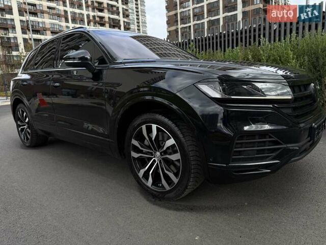 Черный Фольксваген Туарег, объемом двигателя 3 л и пробегом 101 тыс. км за 49200 $, фото 27 на Automoto.ua