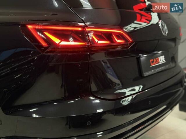 Чорний Фольксваген Туарег, об'ємом двигуна 3.96 л та пробігом 138 тис. км за 64500 $, фото 23 на Automoto.ua