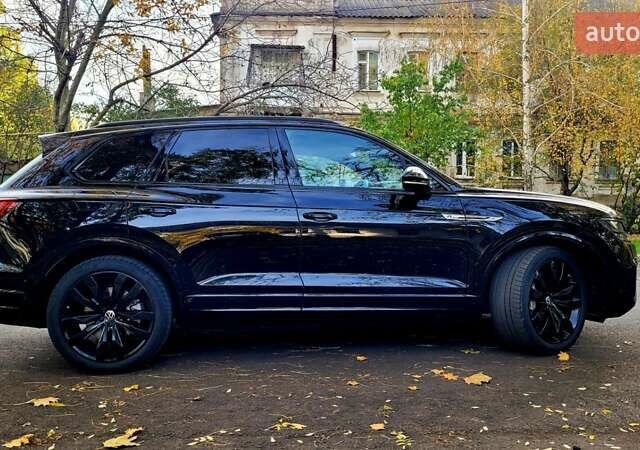 Чорний Фольксваген Туарег, об'ємом двигуна 3 л та пробігом 86 тис. км за 56900 $, фото 7 на Automoto.ua