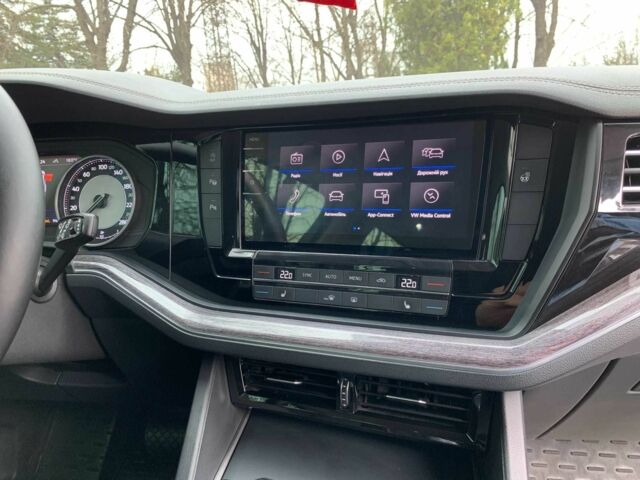 Черный Фольксваген Туарег, объемом двигателя 3 л и пробегом 138 тыс. км за 39999 $, фото 20 на Automoto.ua