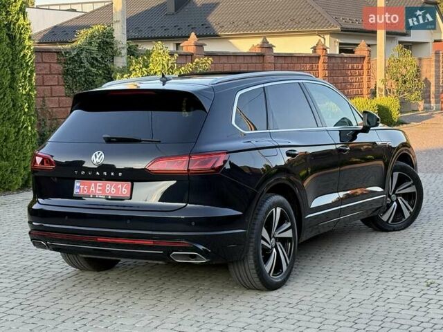 Черный Фольксваген Туарег, объемом двигателя 2.97 л и пробегом 79 тыс. км за 59400 $, фото 99 на Automoto.ua