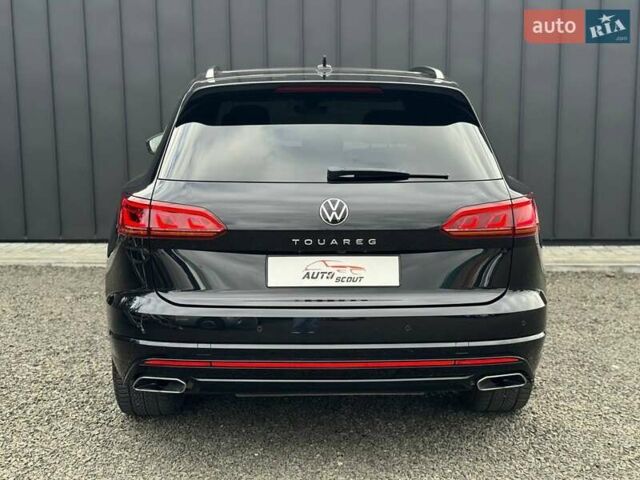 Черный Фольксваген Туарег, объемом двигателя 3 л и пробегом 116 тыс. км за 60900 $, фото 5 на Automoto.ua