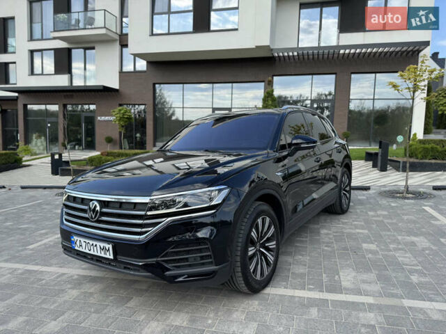 Черный Фольксваген Туарег, объемом двигателя 3 л и пробегом 137 тыс. км за 47200 $, фото 18 на Automoto.ua