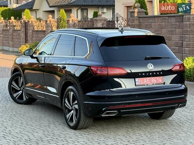 Черный Фольксваген Туарег, объемом двигателя 2.97 л и пробегом 79 тыс. км за 59400 $, фото 101 на Automoto.ua