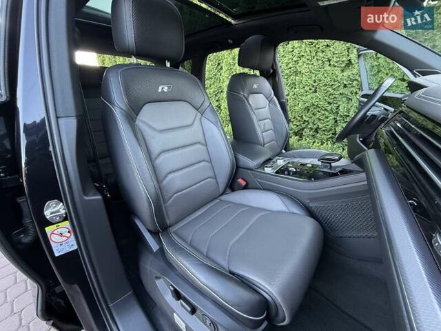 Черный Фольксваген Туарег, объемом двигателя 2.97 л и пробегом 79 тыс. км за 59400 $, фото 47 на Automoto.ua