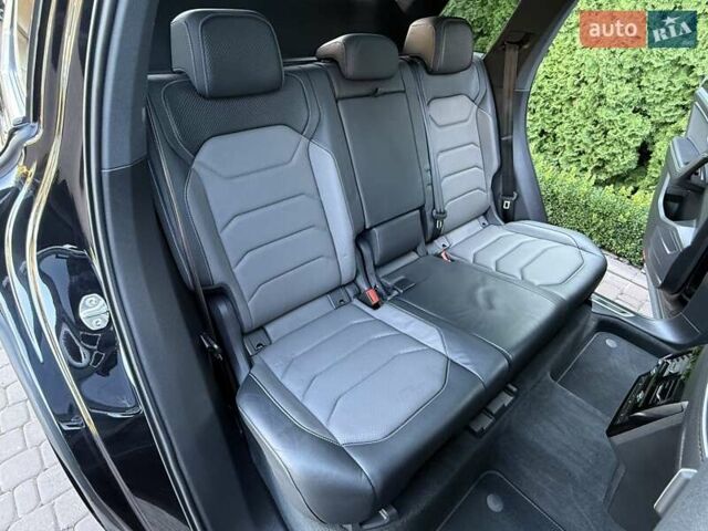 Черный Фольксваген Туарег, объемом двигателя 2.97 л и пробегом 79 тыс. км за 59400 $, фото 36 на Automoto.ua