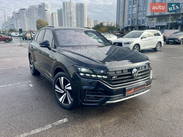Фольксваген Туарег 2020 у Києві на Automoto.ua Чорний Фольксваген Туарег, об'ємом двигуна 3 л та пробігом 73 тис. км за 56900 $, фото 1 на Automoto.ua