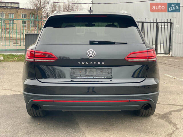 Черный Фольксваген Туарег, объемом двигателя 2.99 л и пробегом 180 тыс. км за 31700 $, фото 9 на Automoto.ua