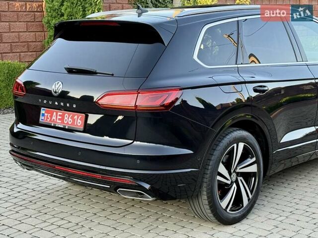Черный Фольксваген Туарег, объемом двигателя 2.97 л и пробегом 79 тыс. км за 59400 $, фото 103 на Automoto.ua