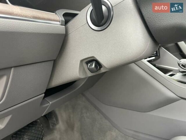 Чорний Фольксваген Туарег, об'ємом двигуна 3 л та пробігом 88 тис. км за 53500 $, фото 28 на Automoto.ua