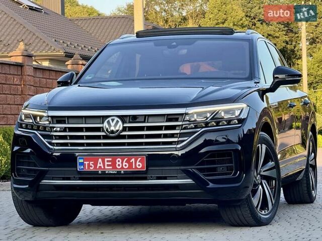 Черный Фольксваген Туарег, объемом двигателя 2.97 л и пробегом 79 тыс. км за 59400 $, фото 113 на Automoto.ua